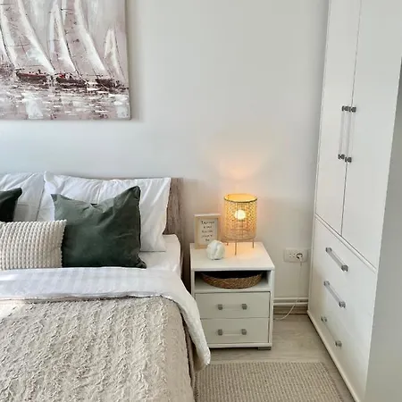 Apartament Adria Sky *